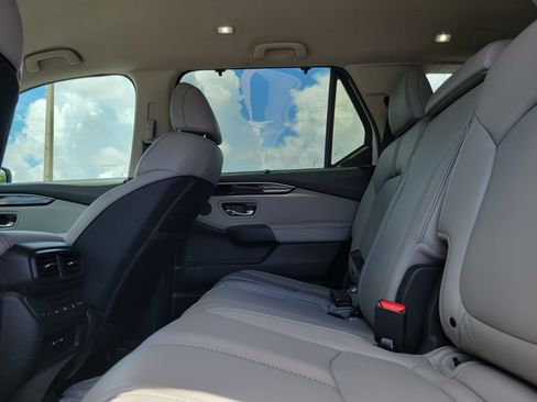 Certified 2024 Honda Pilot EX-L image 11