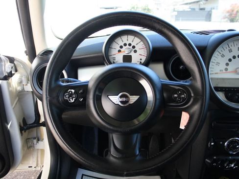 Used 2011 MINI Cooper Hardtop FWD image 13