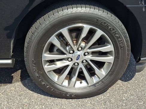 Used 2018 Ford Expedition Max Limited AWD/4WD image 8