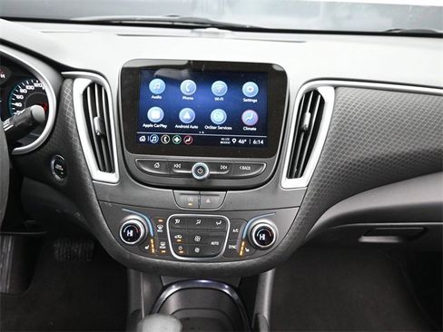 Used 2024 Chevrolet Malibu LT image 15