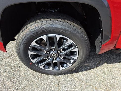 New 2026 Toyota Tundra Limited AWD/4WD image 14