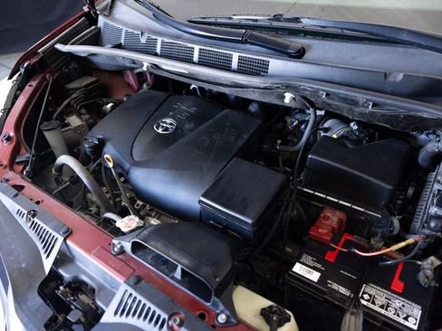 Used 2020 Toyota Sienna L FWD image 26