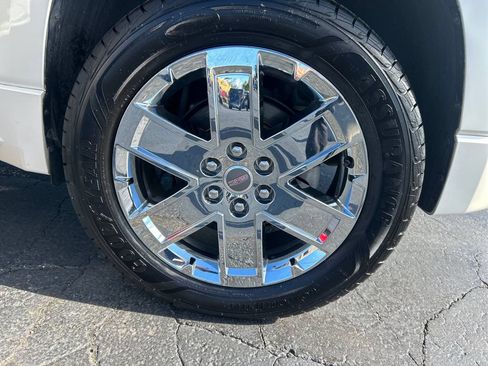 Used 2014 GMC Acadia Denali AWD/4WD image 24