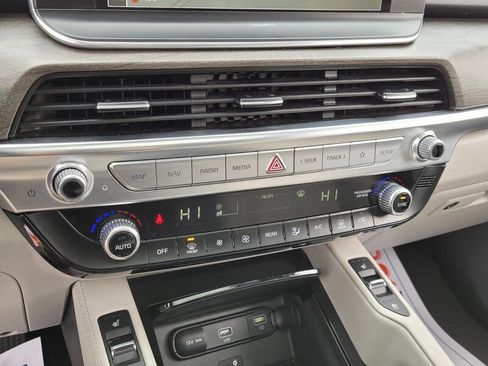 Used 2022 Kia Telluride EX image 21