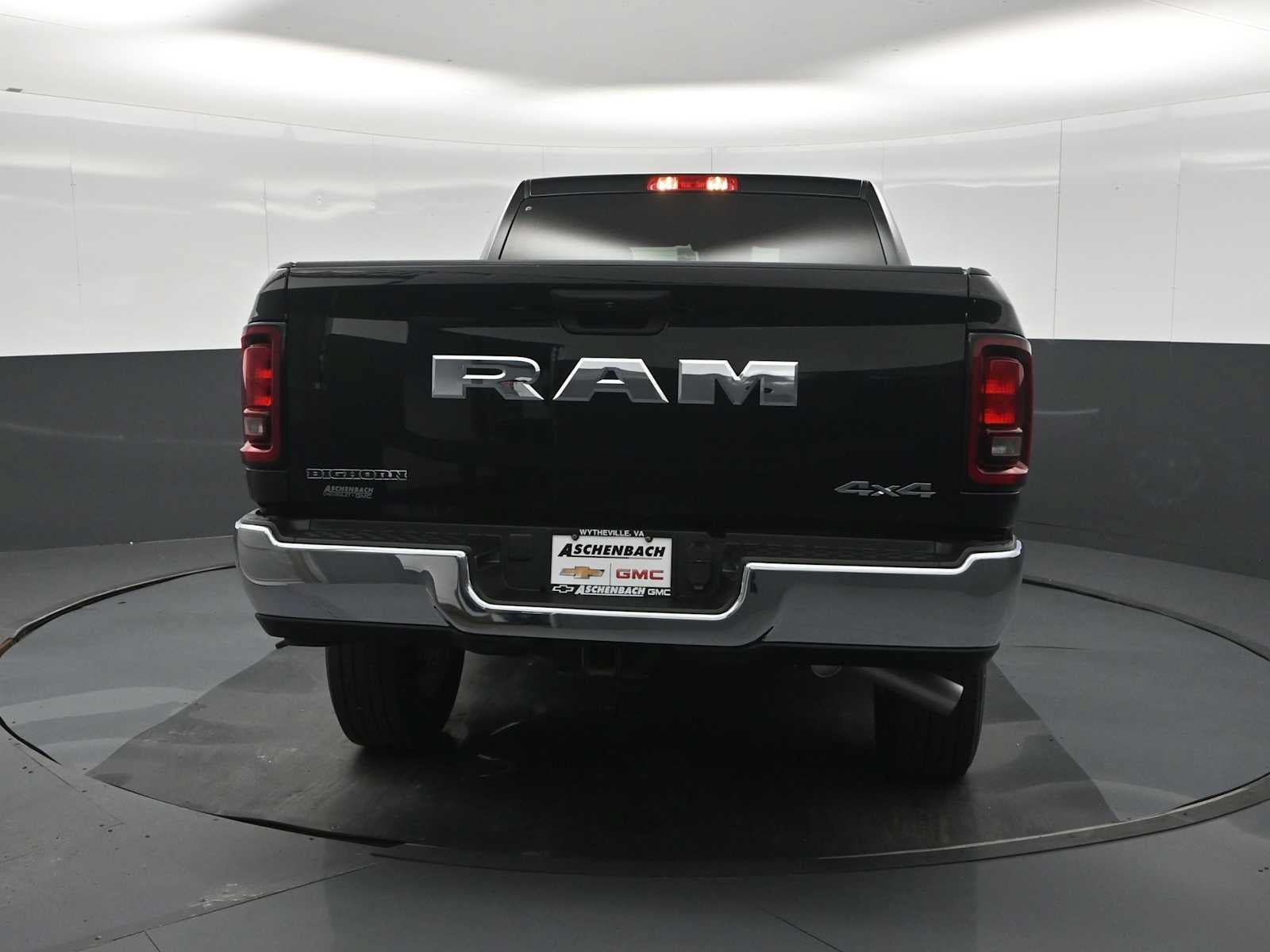 Used 2026 RAM 2500 Big Horn AWD/4WD image 8