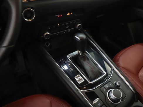 Used 2023 MAZDA CX-5 Carbon Edition image 21
