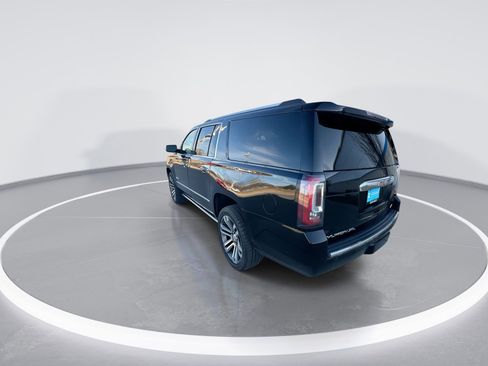 Used 2019 GMC Yukon XL Denali w/ Denali Ultimate Package image 6