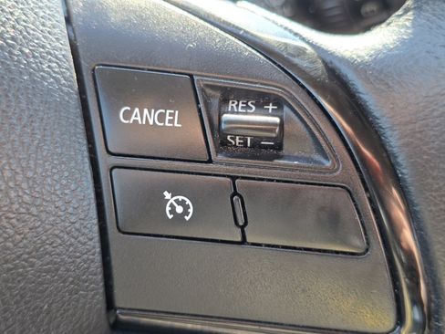 Used 2022 Mitsubishi Eclipse Cross SE image 30