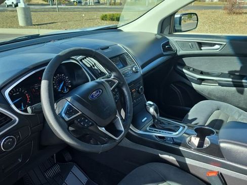 Used 2017 Ford Edge SEL image 13
