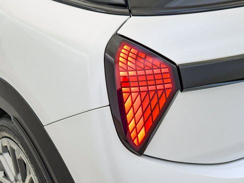 Used 2025 MINI Cooper S image 12