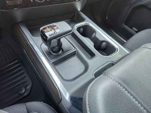 Used 2024 Chevrolet Silverado 1500 LT Trail Boss w/ Convenience Package II image 23