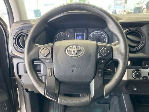 Certified 2018 Toyota Tacoma SR image 16