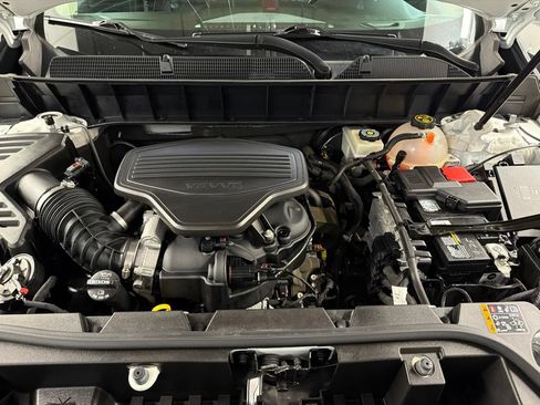 Used 2018 GMC Acadia Denali w/ Technology Package AWD/4WD image 37