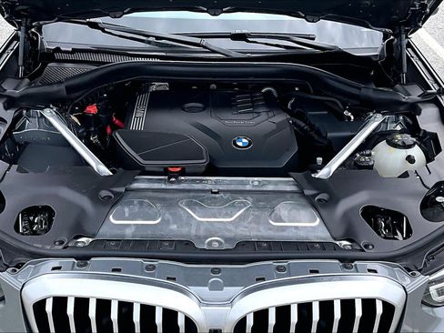 Used 2024 BMW X3 sDrive30i w/ Premium Package w/ZPA RWD image 32