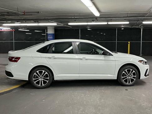 New 2026 Volkswagen Jetta Sport FWD image 33