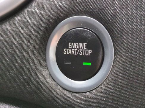 Used 2025 Chevrolet Malibu LT FWD image 26