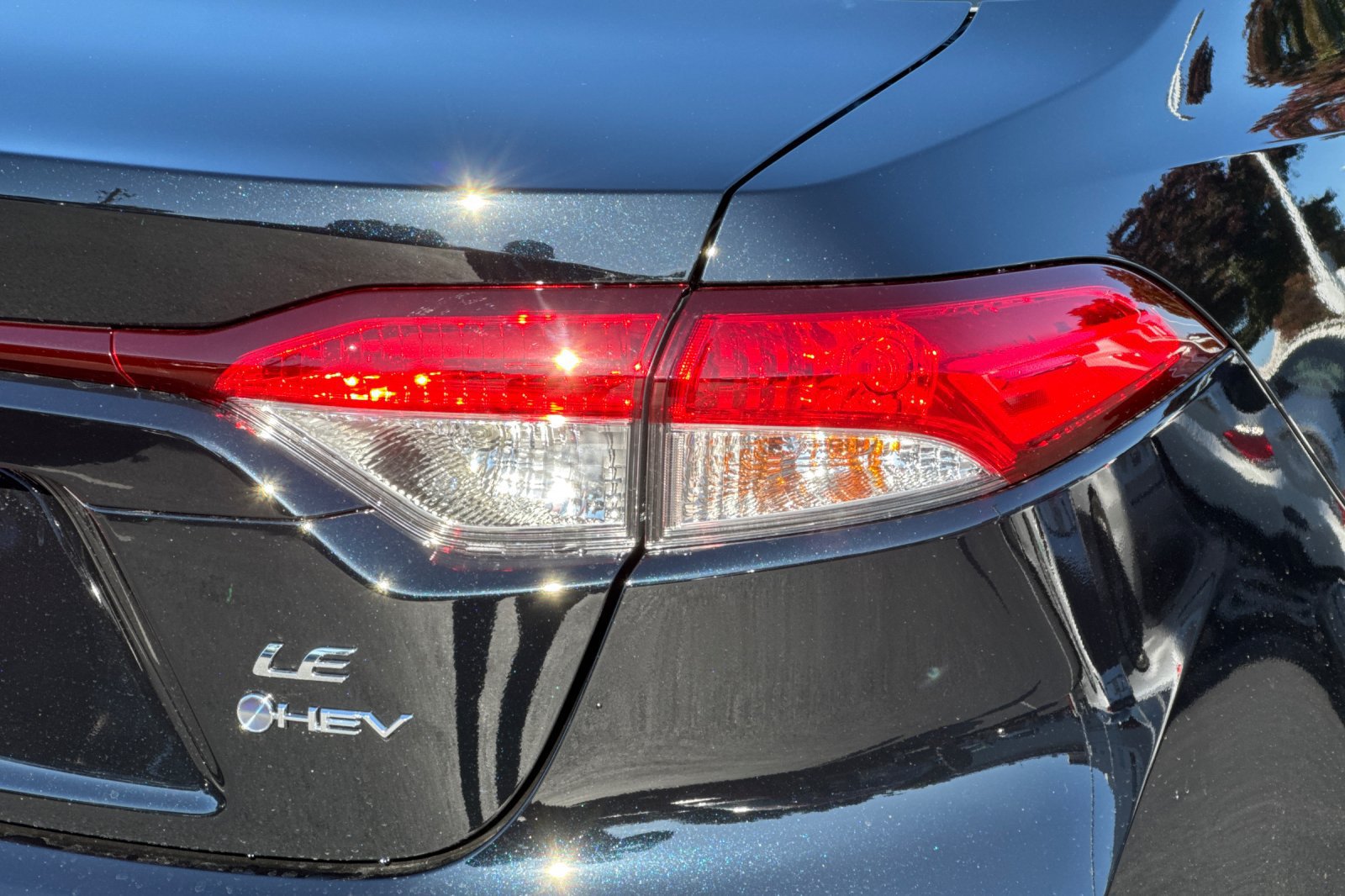 New 2026 Toyota Corolla LE w/ LE Premium Package FWD image 31