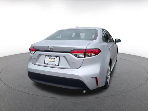 Used 2025 Toyota Corolla LE FWD image 12