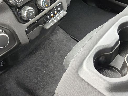 New 2026 RAM 1500 Express image 16