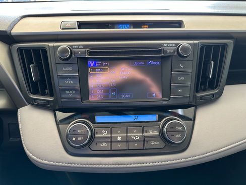 Used 2013 Toyota RAV4 XLE FWD image 30