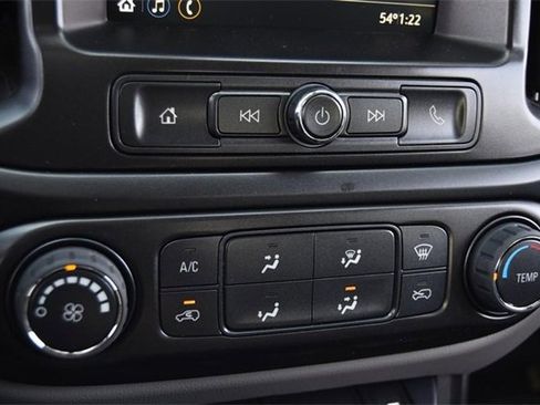 Used 2022 Chevrolet Colorado W/T w/ Custom Special Edition image 14