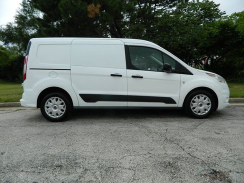 Used 2018 Ford Transit Connect XLT FWD image 5