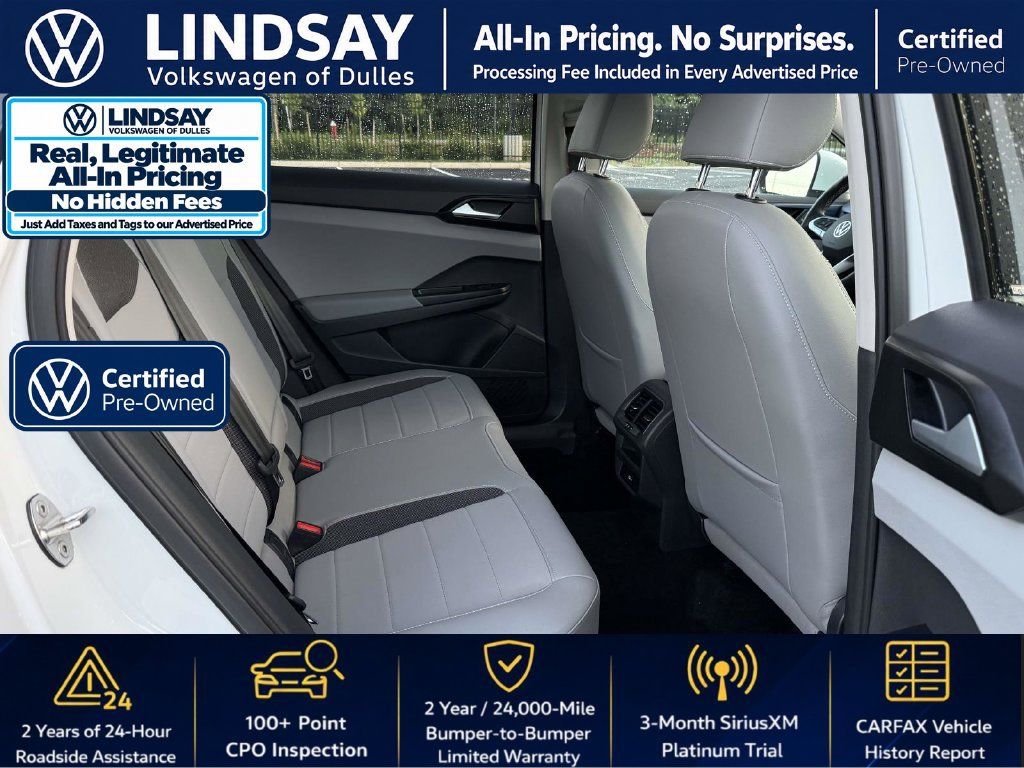 Certified 2023 Volkswagen Taos SE w/ Panoramic Sunroof Package AWD/4WD image 14