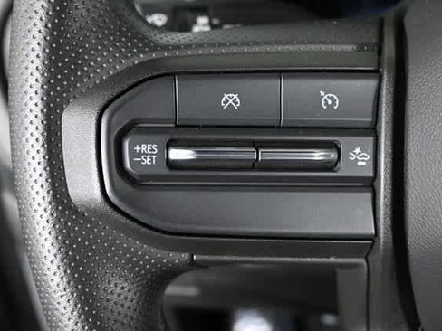 Used 2023 Chevrolet Colorado Trail Boss w/ Technology Package image 19