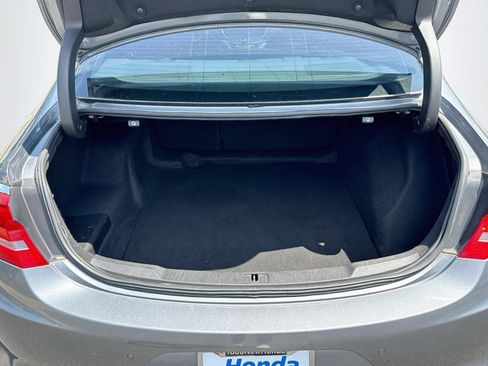 Used 2018 Buick LaCrosse Essence FWD image 24