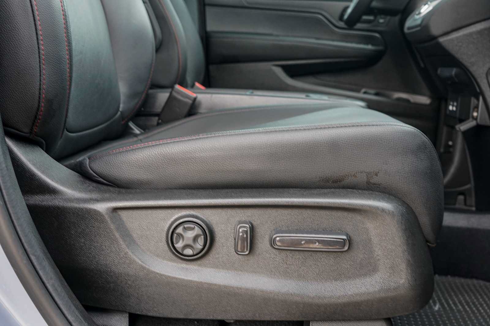 Used 2026 Honda Odyssey Sport-L image 26
