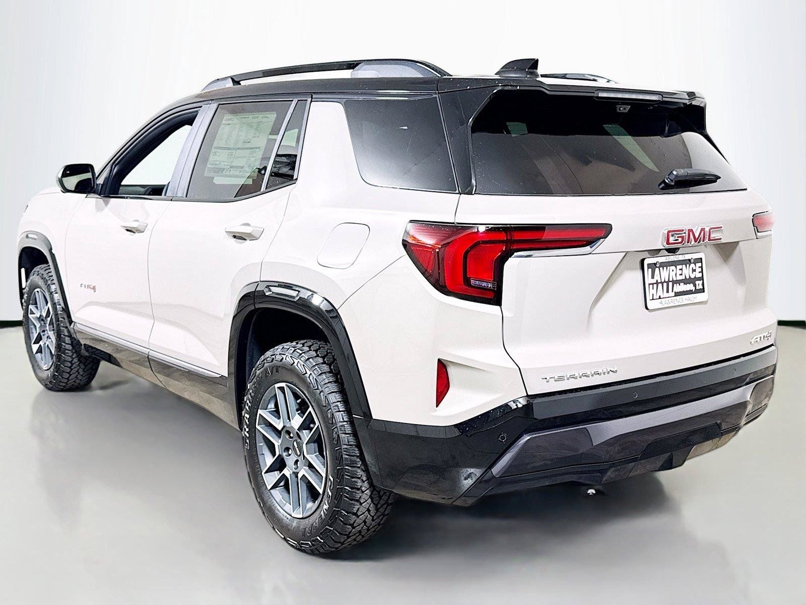 New 2027 GMC Terrain AT4 w/ Technology Package II AWD/4WD image 3