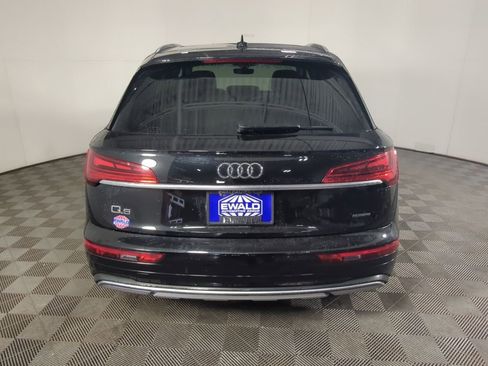 Used 2023 Audi Q5 2.0T Premium w/ Convenience Package image 8