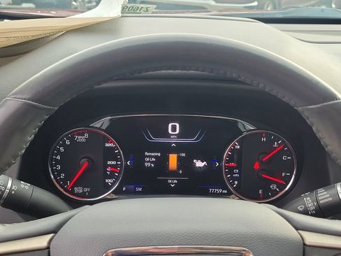 Used 2020 GMC Acadia Denali w/ Technology Package FWD image 26