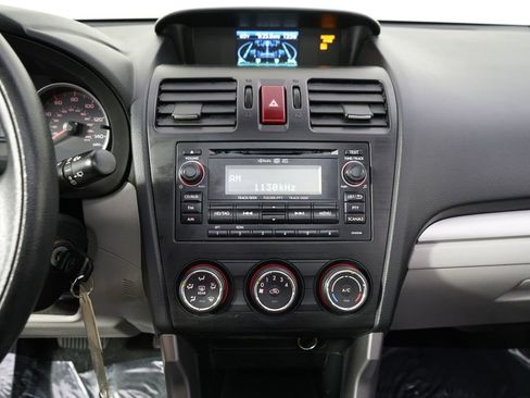 Used 2015 Subaru Forester 2.5i Premium w/ All-Weather Package AWD/4WD image 28