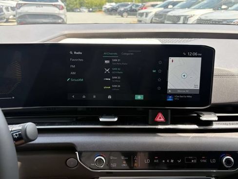 New 2026 Kia Carnival EX FWD image 49