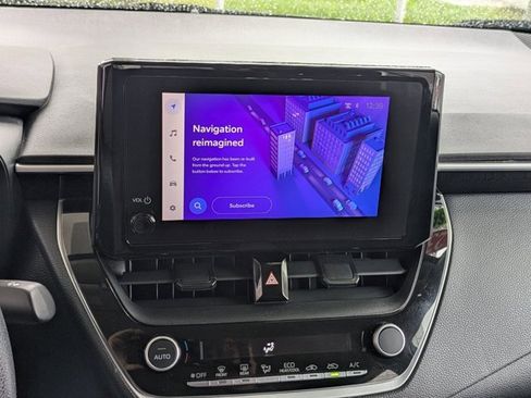 Used 2023 Toyota Corolla LE image 18