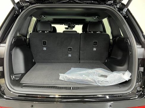 New 2025 Jeep Grand Cherokee Altitude w/ Trailer Tow Package image 7