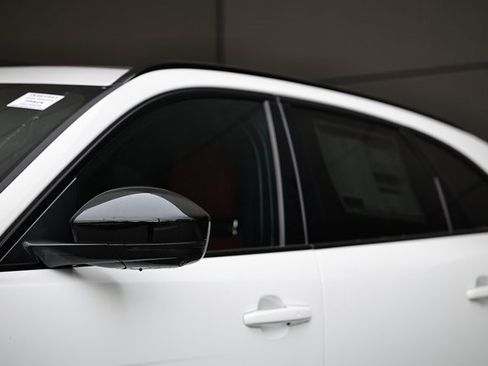 New 2026 Jaguar F-PACE R-Dynamic S image 3