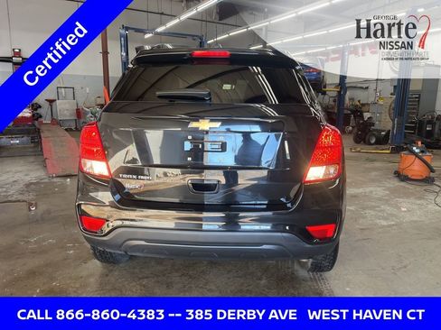 Used 2022 Chevrolet Trax LS w/ Tint and Cruise Package image 4