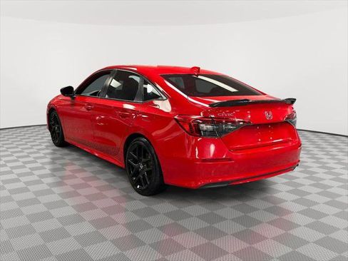 Used 2022 Honda Civic Sport image 4