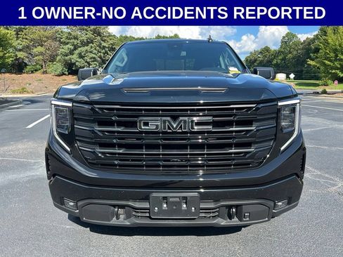 Used 2023 GMC Sierra 1500 Elevation w/ Preferred Package AWD/4WD image 11
