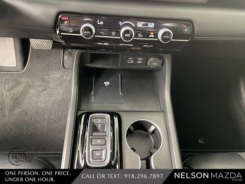 Used 2024 Honda Pilot Touring image 30