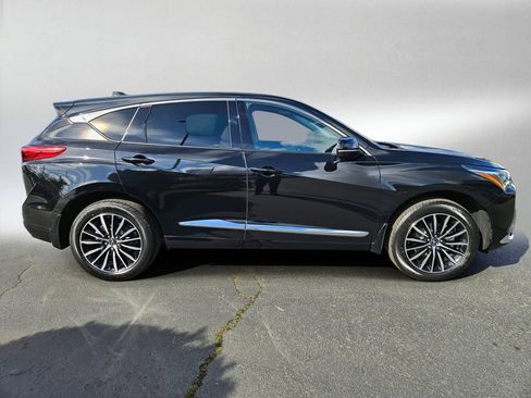 New 2026 Acura RDX SH-AWD w/Advance image 8