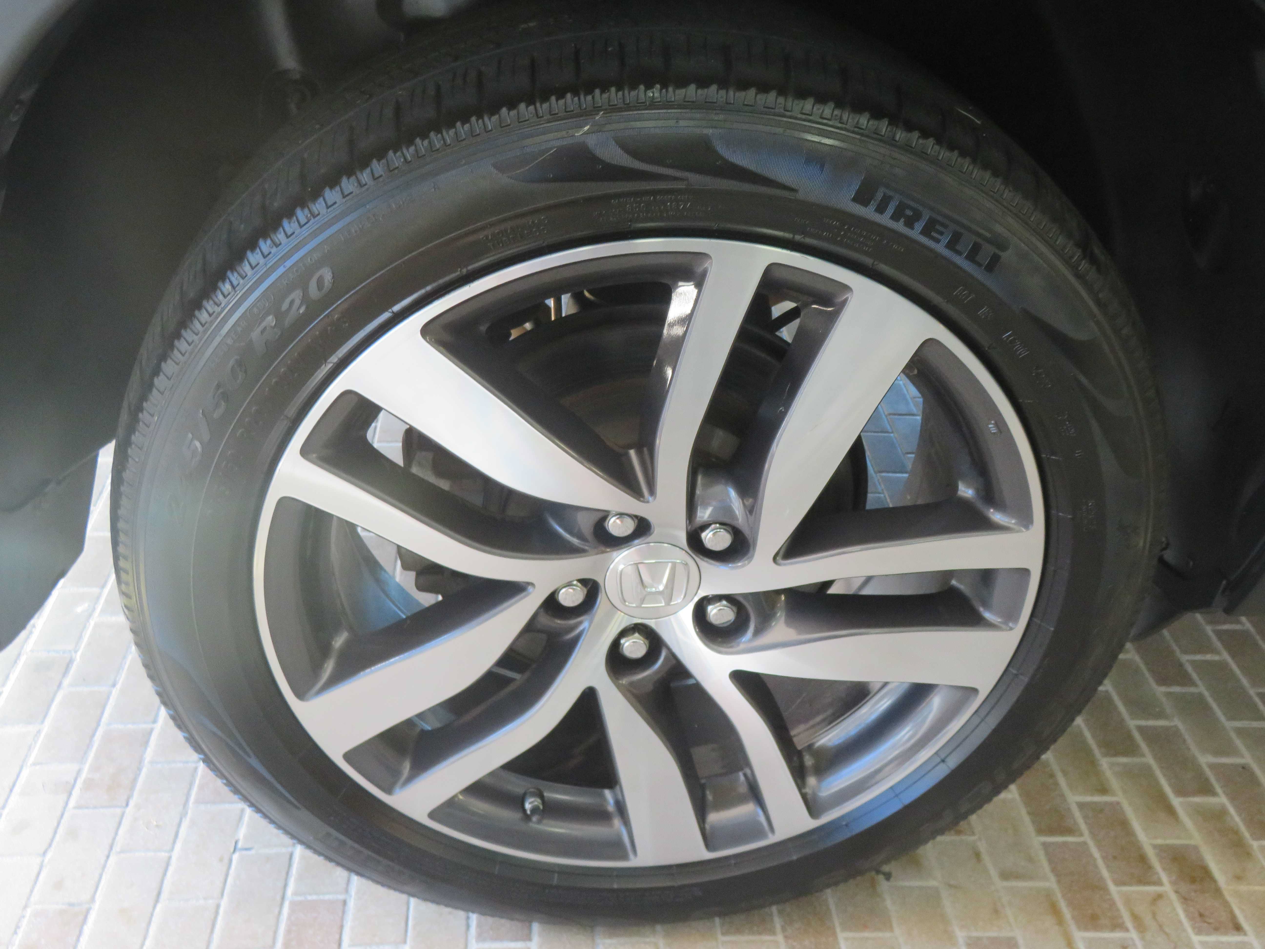 Used 2017 Honda Pilot Elite image 9