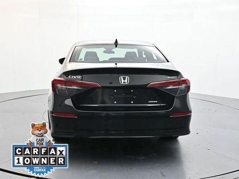 Used 2025 Honda Civic Sport image 6