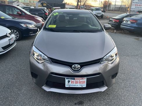 Used 2015 Toyota Corolla LE image 4