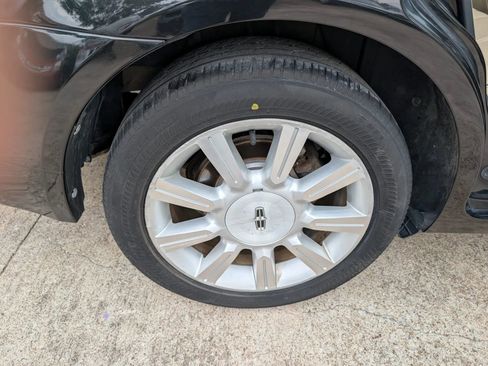 Used 2011 Lincoln MKZ w/ 101A Rapid Spec Order Code FWD image 13