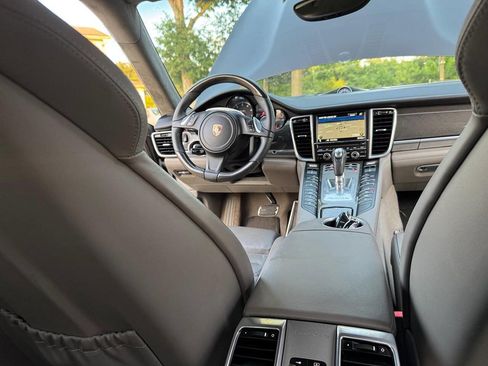 Used 2011 Porsche Panamera Turbo AWD/4WD image 23