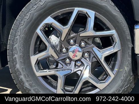 New 2026 GMC Sierra 1500 SLT AWD/4WD image 9
