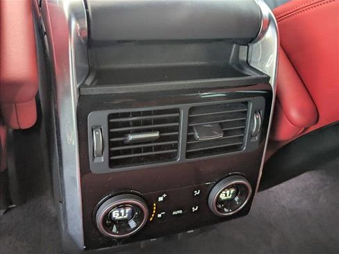 Used 2020 Land Rover Range Rover Sport HST image 18